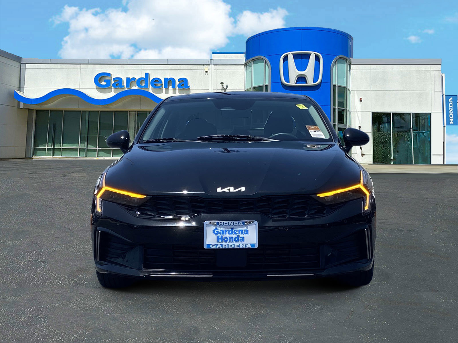 Used 2025 Kia K5 LXS FWD image 2