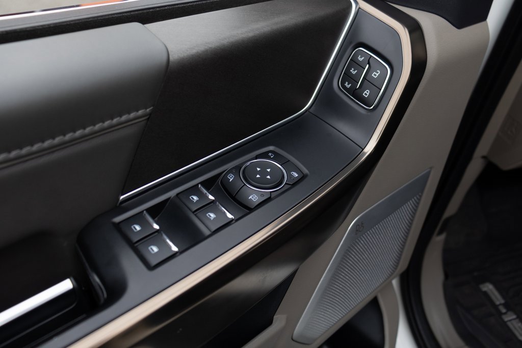 Used 2024 Ford F150 Platinum w/ Equipment Group 703A Plus image 21