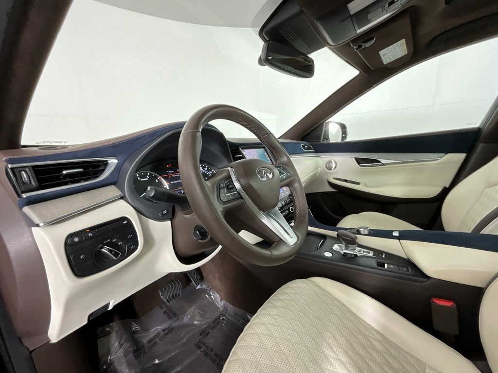 Used 2019 INFINITI QX50 Essential w/ Sensory Package image 15