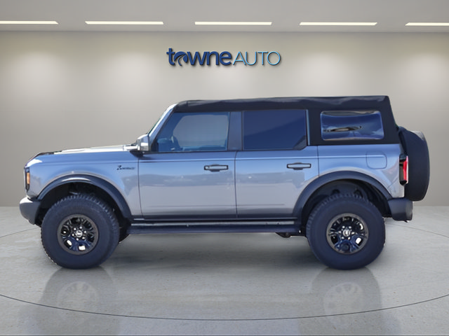 Used 2023 Ford Bronco Outer Banks w/ Sasquatch Package AWD/4WD image 2