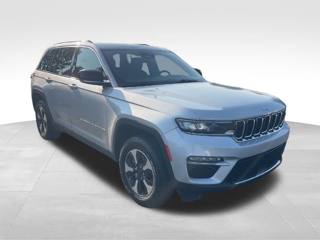 Used 2024 Jeep Grand Cherokee Limited 4xe AWD/4WD image 7
