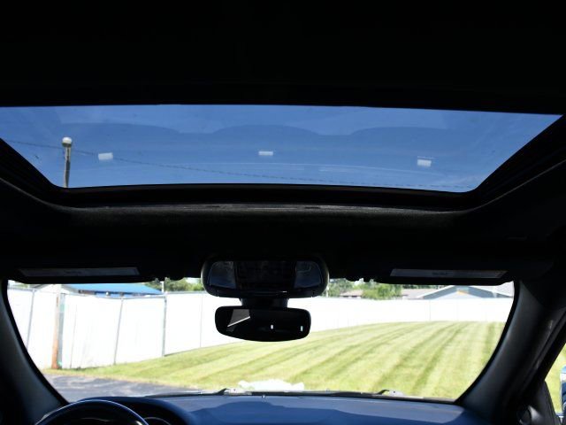 Used 2022 Jeep Grand Cherokee Limited AWD/4WD image 24