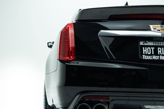 Used 2018 Cadillac CTS V w/ Luxury Package image 17