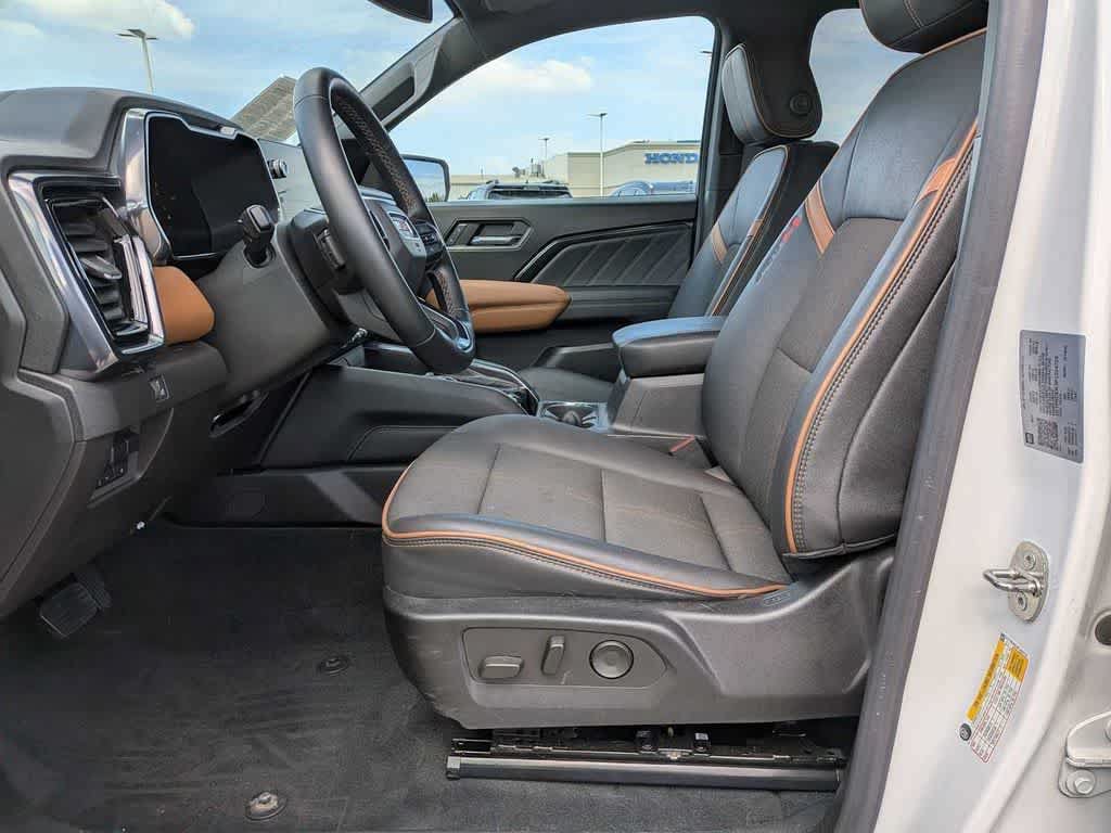 Used 2023 GMC Canyon AT4 AWD/4WD image 14