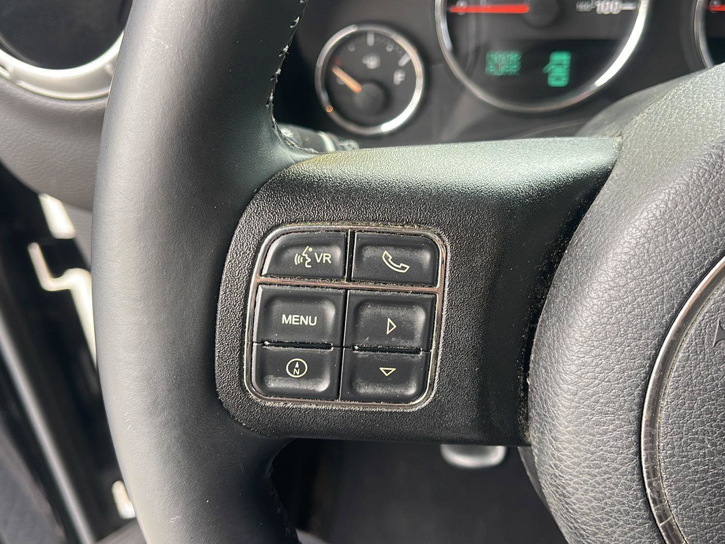 Used 2013 Jeep Wrangler Unlimited Sahara w/ Dual Top Group image 15