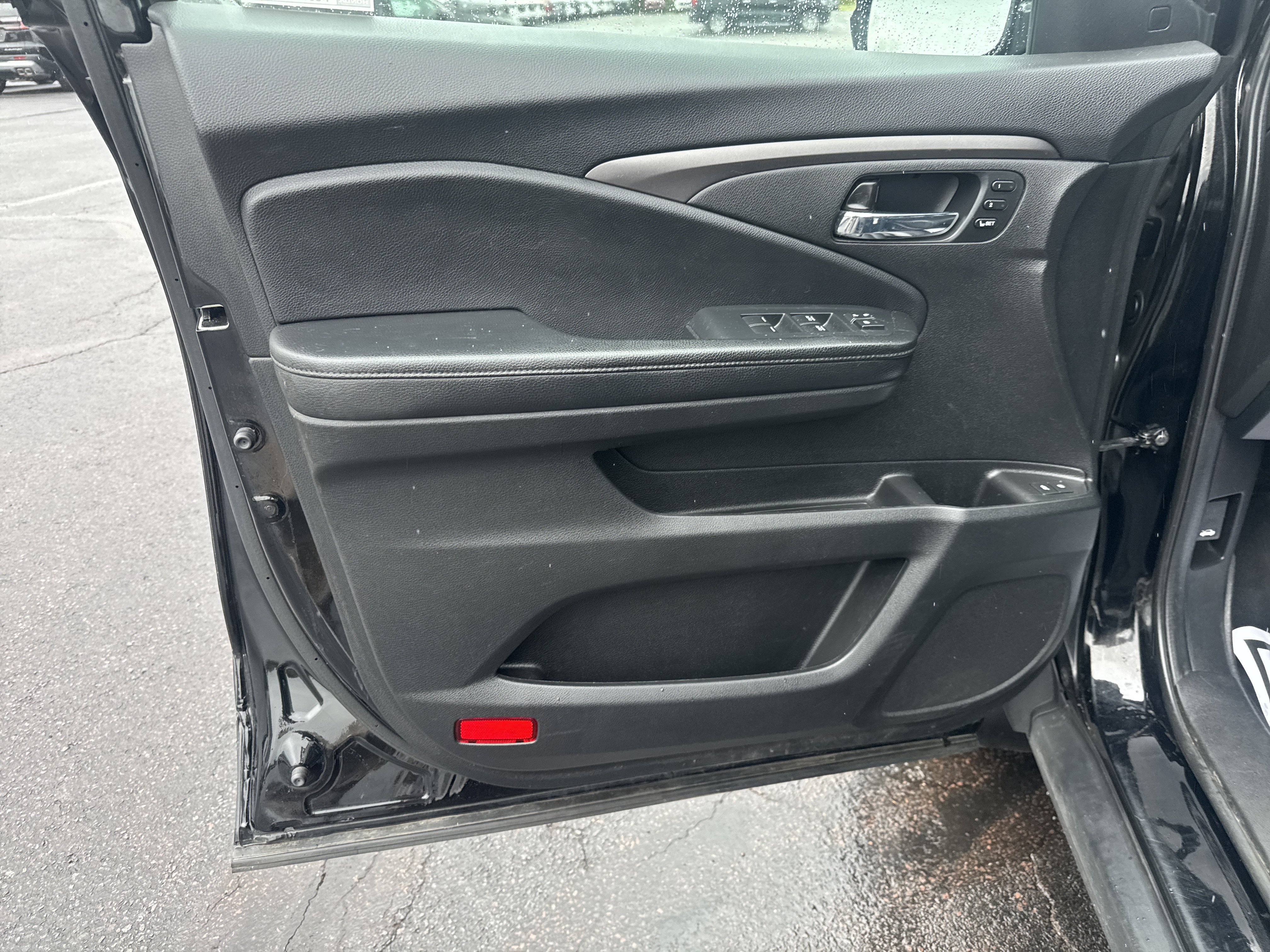 Used 2021 Honda Passport EX-L image 15