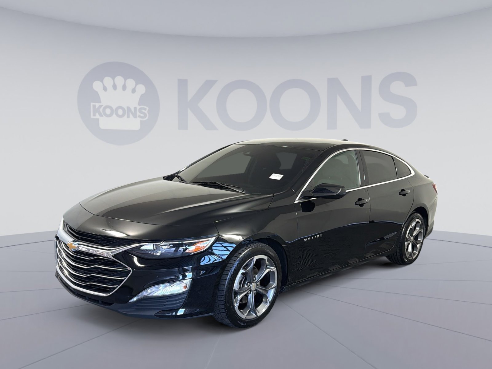 Used 2022 Chevrolet Malibu LT image 1