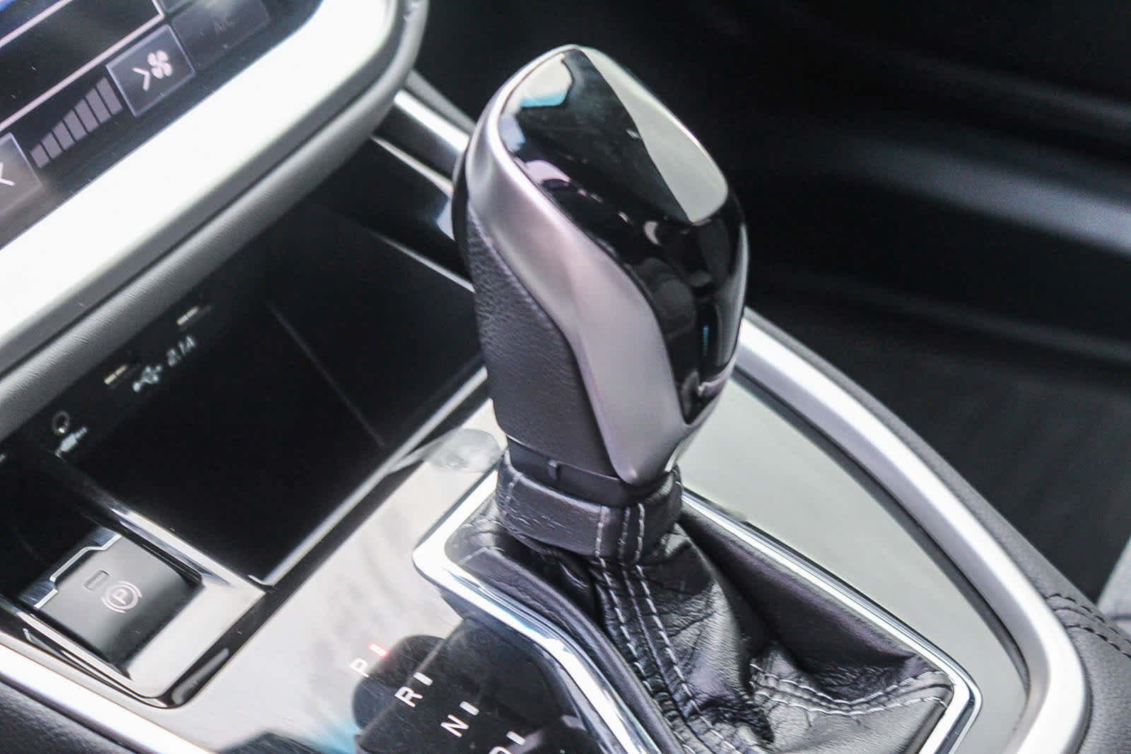 Used 2020 Subaru Outback Premium w/ Popular Package #1 image 19