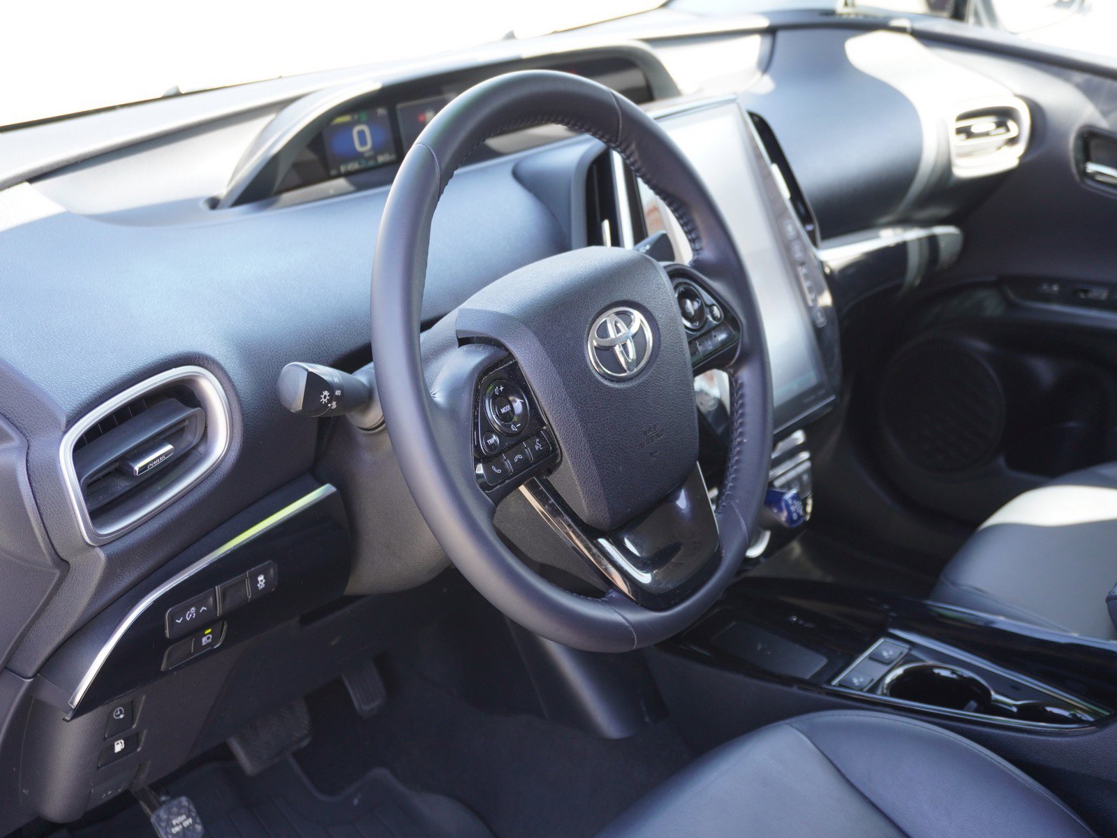 Used 2021 Toyota Prius Prime XLE FWD image 22