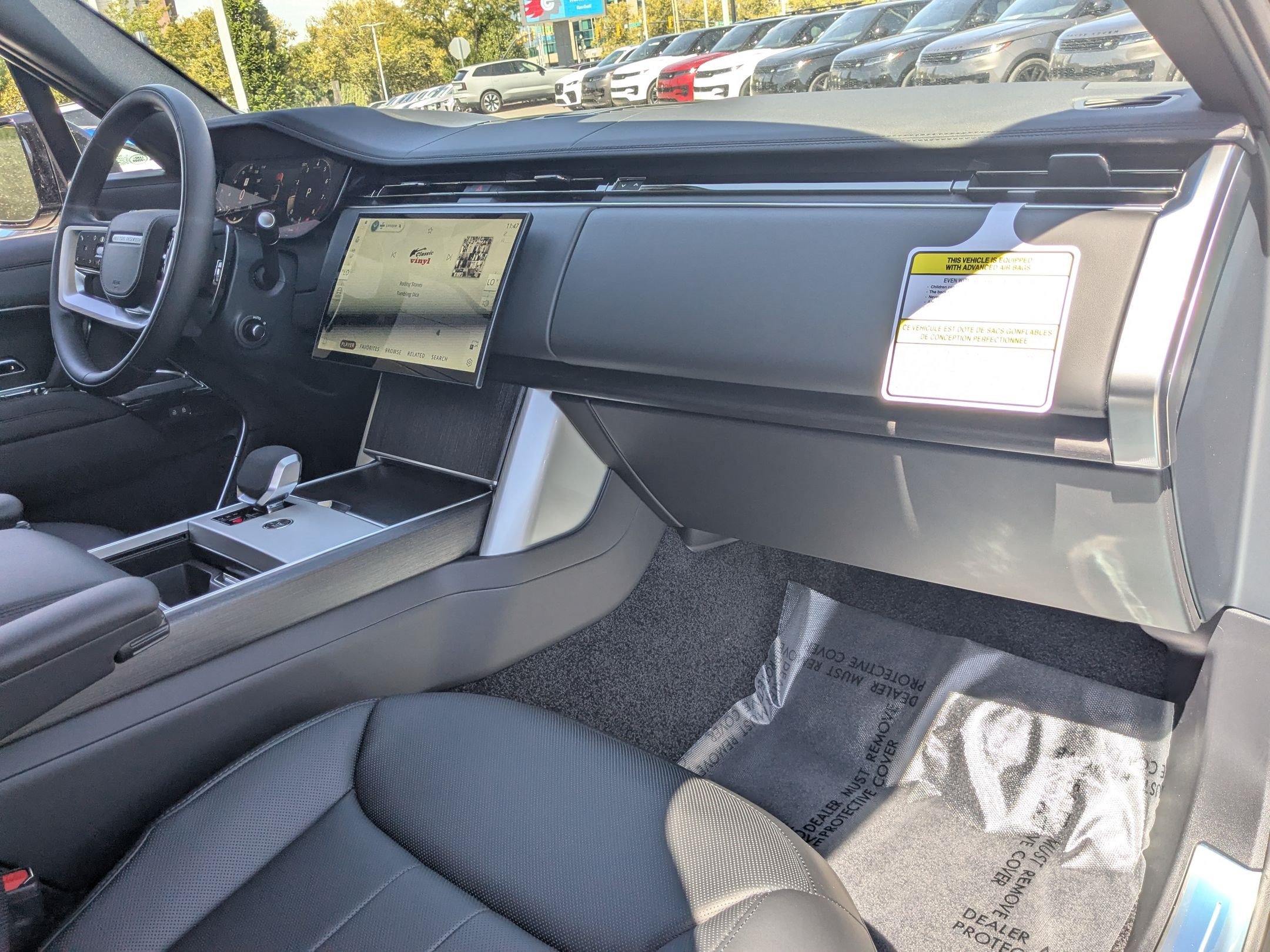 New 2026 Land Rover Range Rover SE AWD/4WD image 33