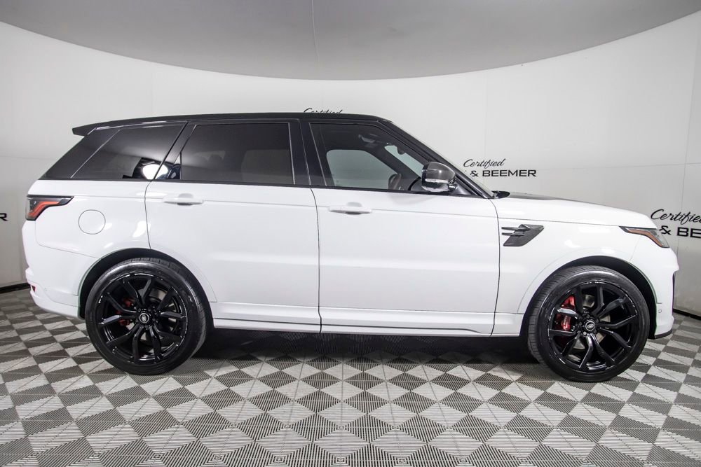 Used 2022 Land Rover Range Rover Sport SVR image 4