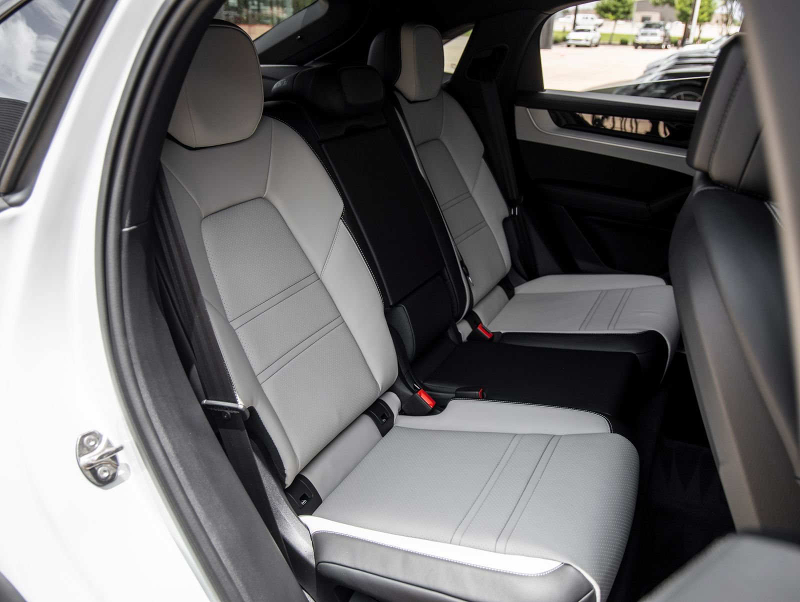 New 2026 Porsche Cayenne S AWD/4WD image 40