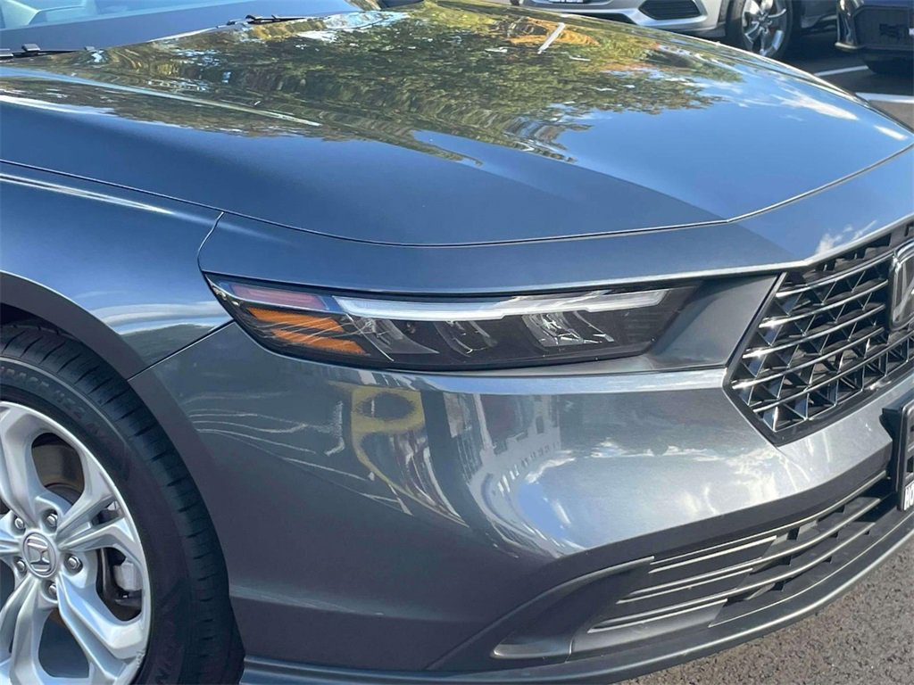 Certified 2024 Honda Accord LX image 9