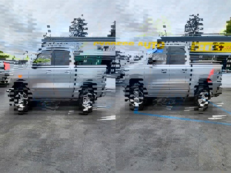 Used 2019 RAM 1500 Big Horn image 2