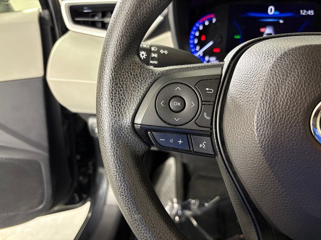 Used 2022 Toyota Corolla LE w/ Carpet Mat Package (TMS) FWD image 20