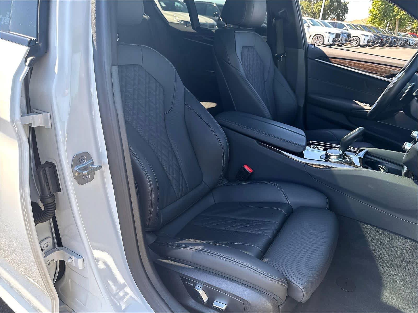 Certified 2023 BMW 540i w/ M Sport Package RWD image 28