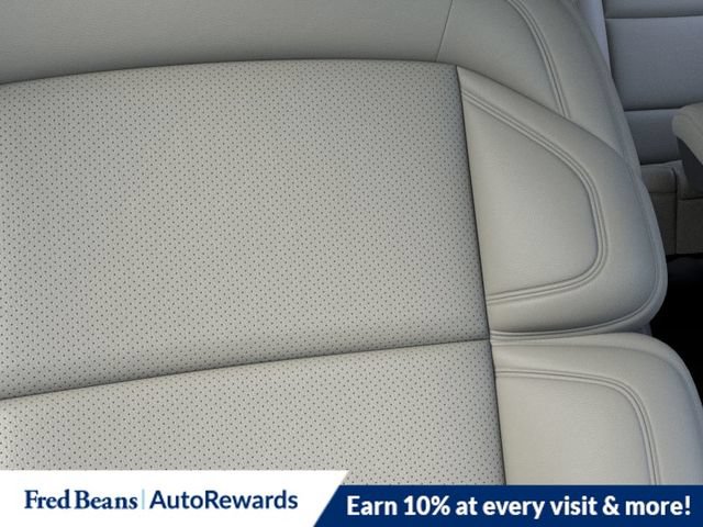 New 2026 Lincoln Navigator L Premier AWD/4WD image 22