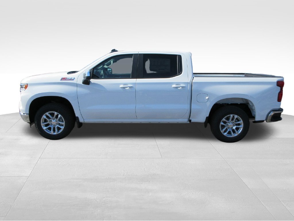New 2026 Chevrolet Silverado 1500 LT w/ Z71 Off-Road Package AWD/4WD image 3