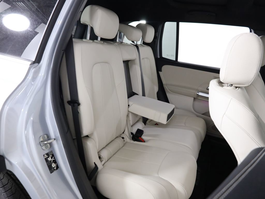 Certified 2026 Mercedes-Benz GLB 250 4MATIC image 54
