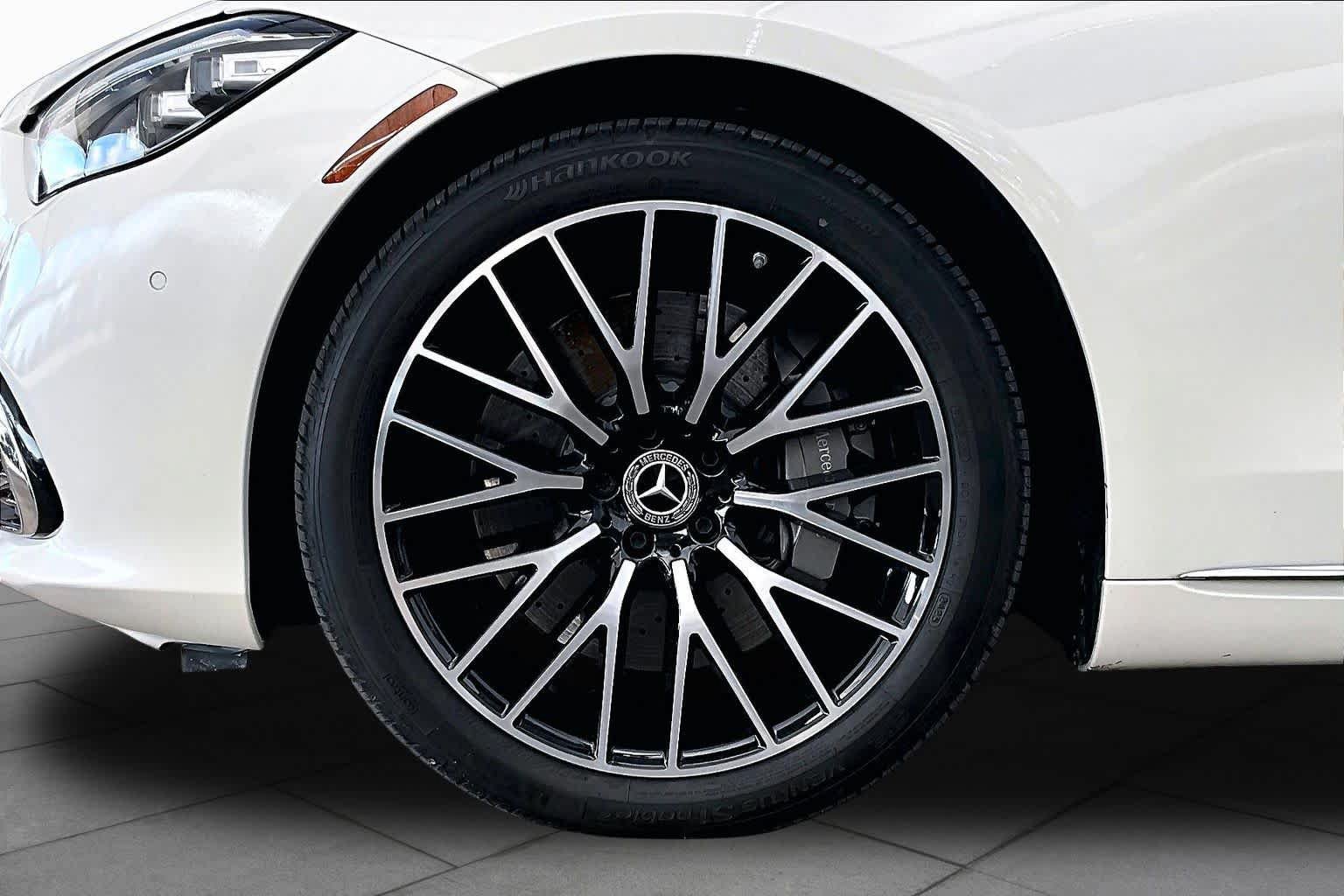 Certified 2022 Mercedes-Benz S 500 4MATIC image 22