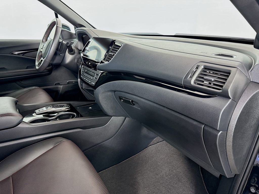 Used 2025 Honda Ridgeline Black Edition image 31