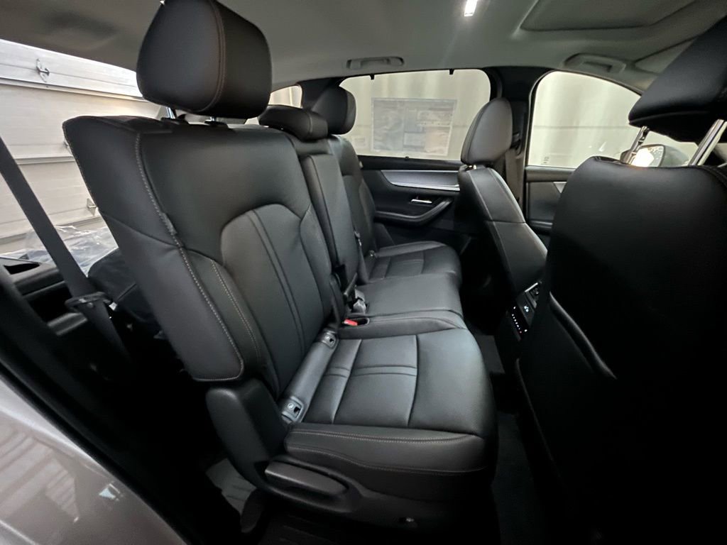 New 2026 MAZDA CX-90 3.3 Turbo w/ Preferred Package AWD/4WD image 25