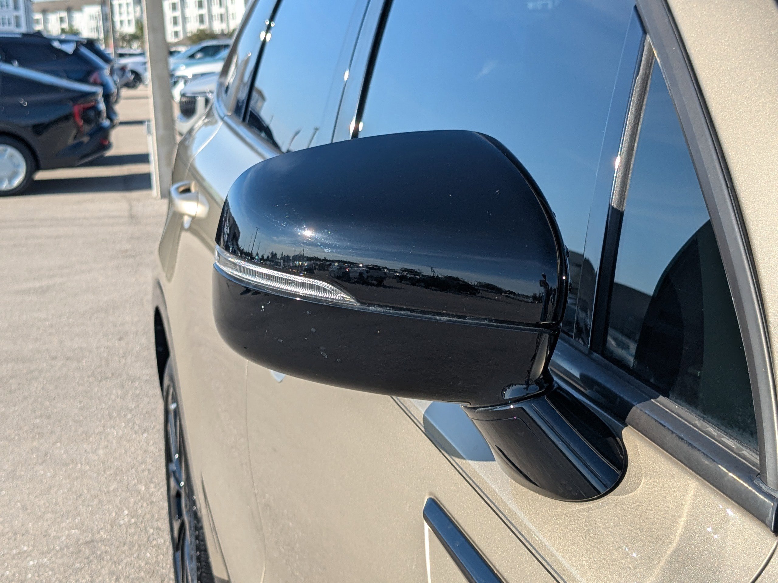 Certified 2021 Kia Sorento SX image 14