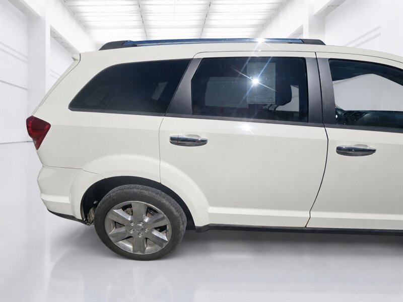 Used 2012 Dodge Journey Crew w/ Flexible Seating Group AWD/4WD image 28