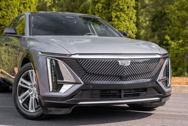 Used 2024 Cadillac Lyriq Tech RWD image 6