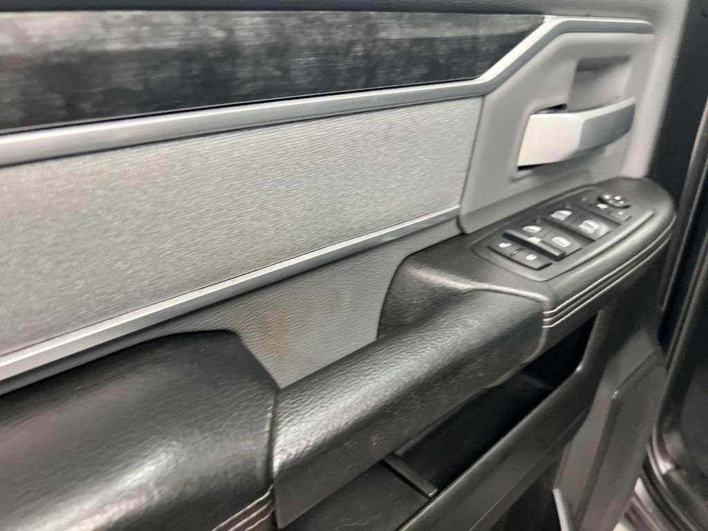 Used 2020 RAM 3500 Big Horn w/ Level 1 Equipment Group image 20