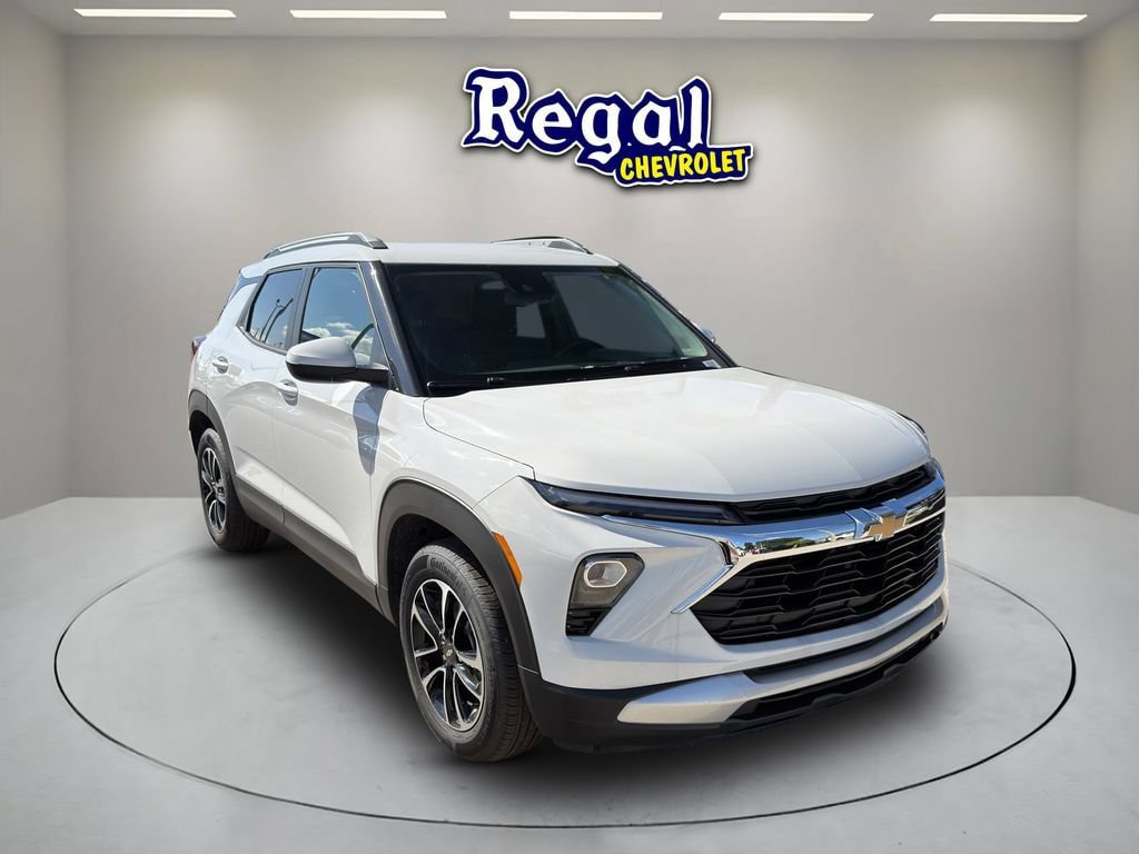 New 2026 Chevrolet TrailBlazer LT w/ Convenience Package FWD image 1