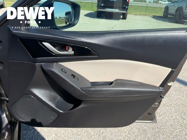 Used 2015 MAZDA MAZDA3 i Touring FWD image 32