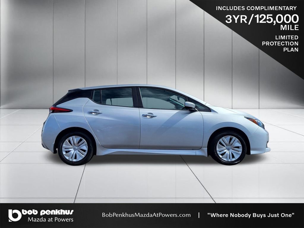 Used 2024 Nissan Leaf S image 24