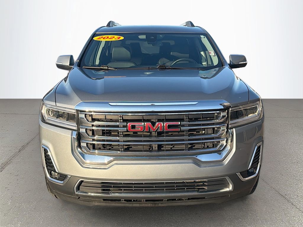 Used 2023 GMC Acadia SLT image 10
