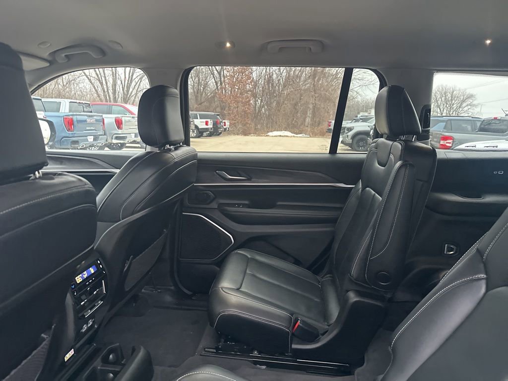 Used 2021 Jeep Grand Cherokee L Limited w/ Trailer Tow Group (B) image 10