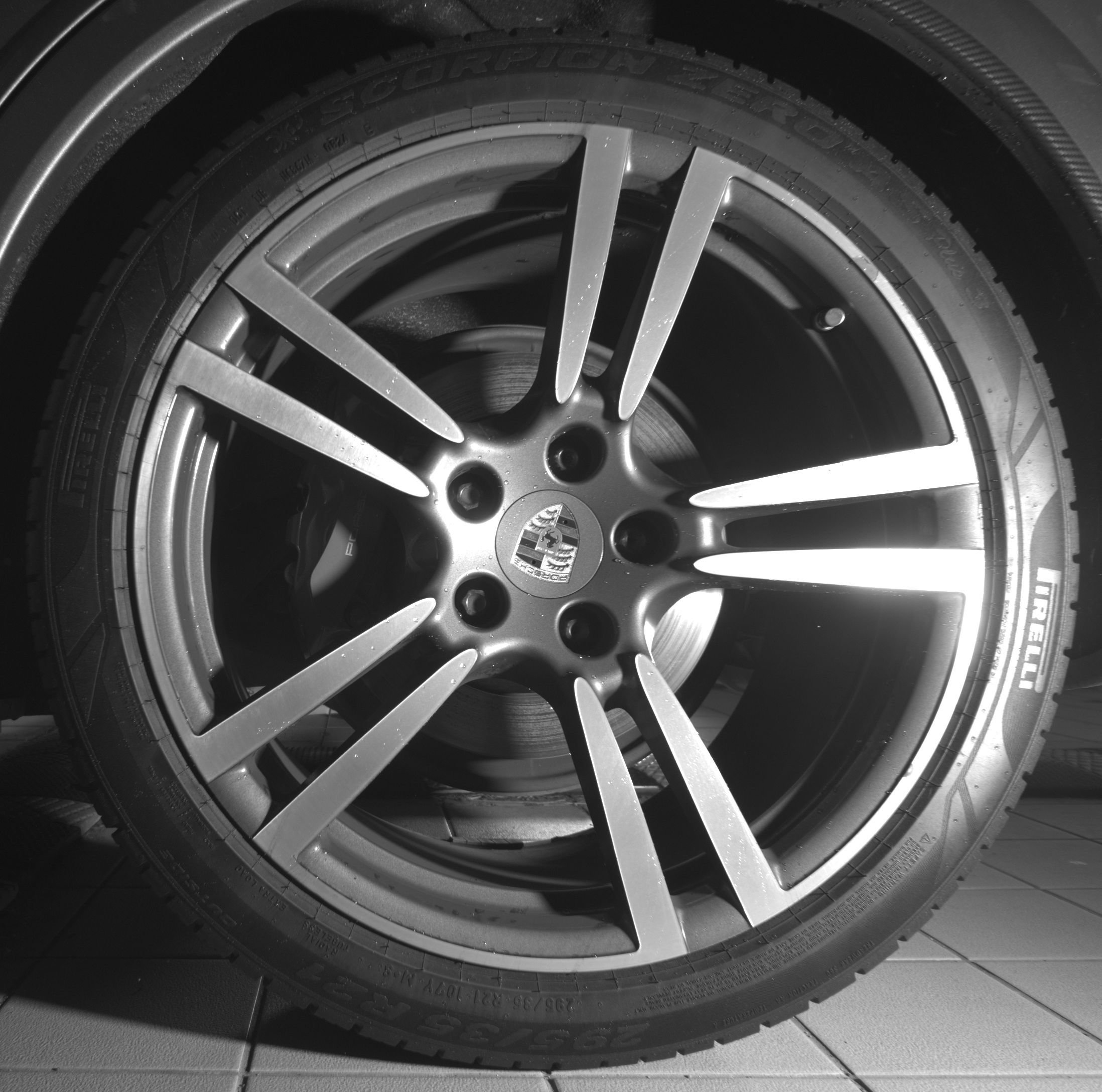 Used 2013 Porsche Cayenne GTS AWD/4WD image 20