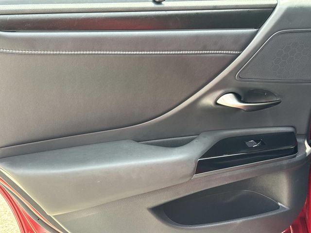 Certified 2023 Lexus ES 350 Ultra Luxury w/ Accessory Package (Z2) FWD image 12