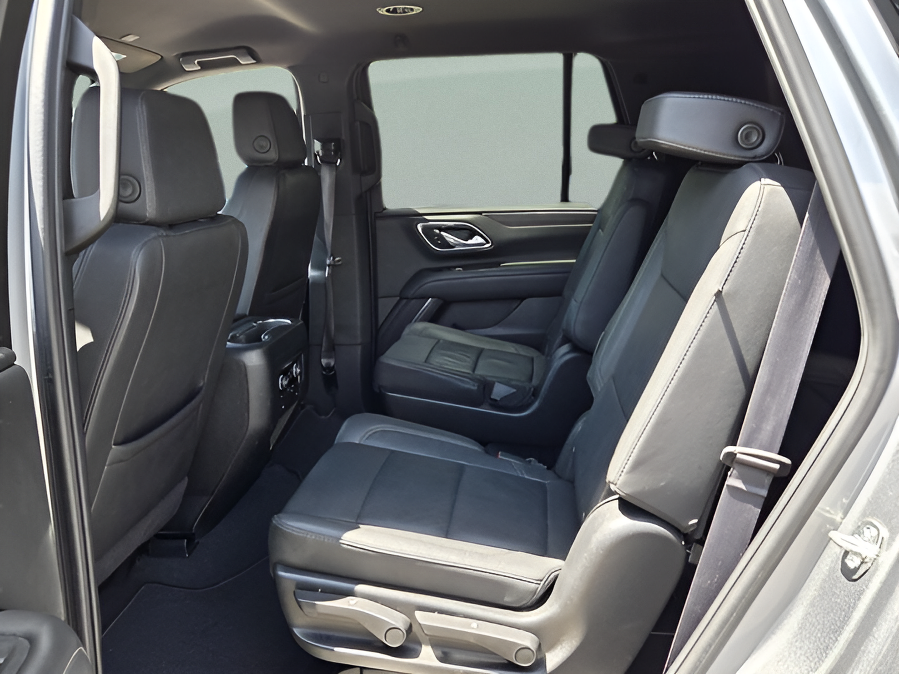Certified 2024 Chevrolet Tahoe LT w/ Luxury Package RWD image 10