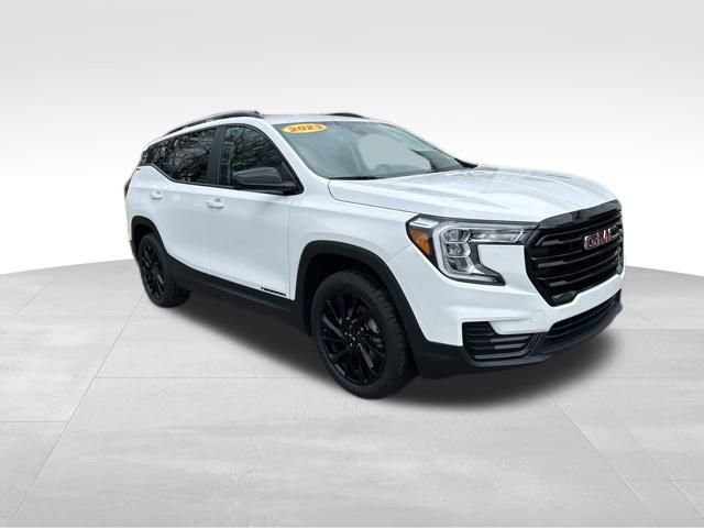 Used 2023 GMC Terrain SLE w/ Driver Convenience Package AWD/4WD image 9