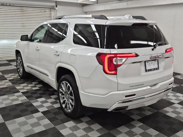 Used 2023 GMC Acadia Denali w/ Denali Technology Package image 6