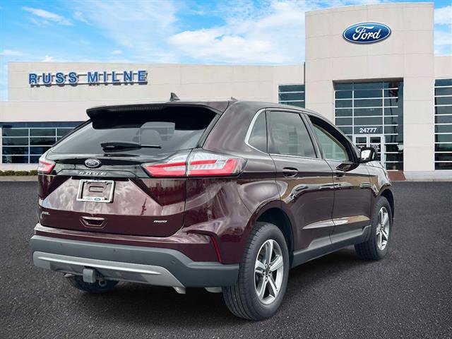 Used 2024 Ford Edge SEL w/ Convenience Package image 4