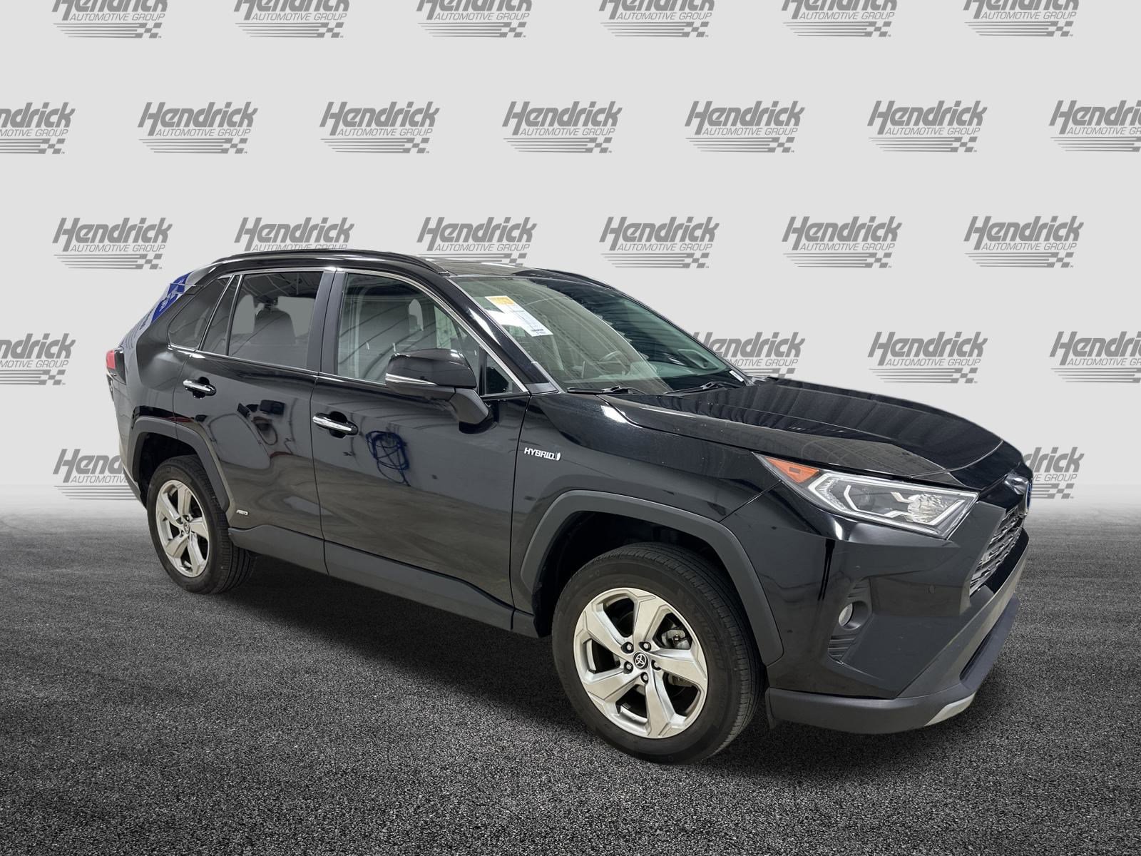 Used 2021 Toyota RAV4 Limited image 2