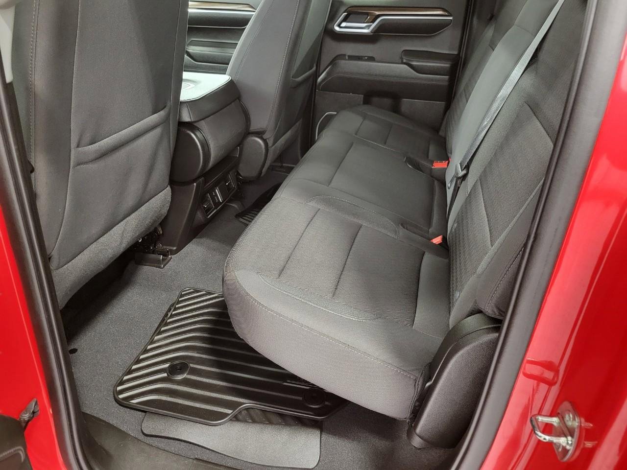 Used 2022 Chevrolet Silverado 1500 LT image 21