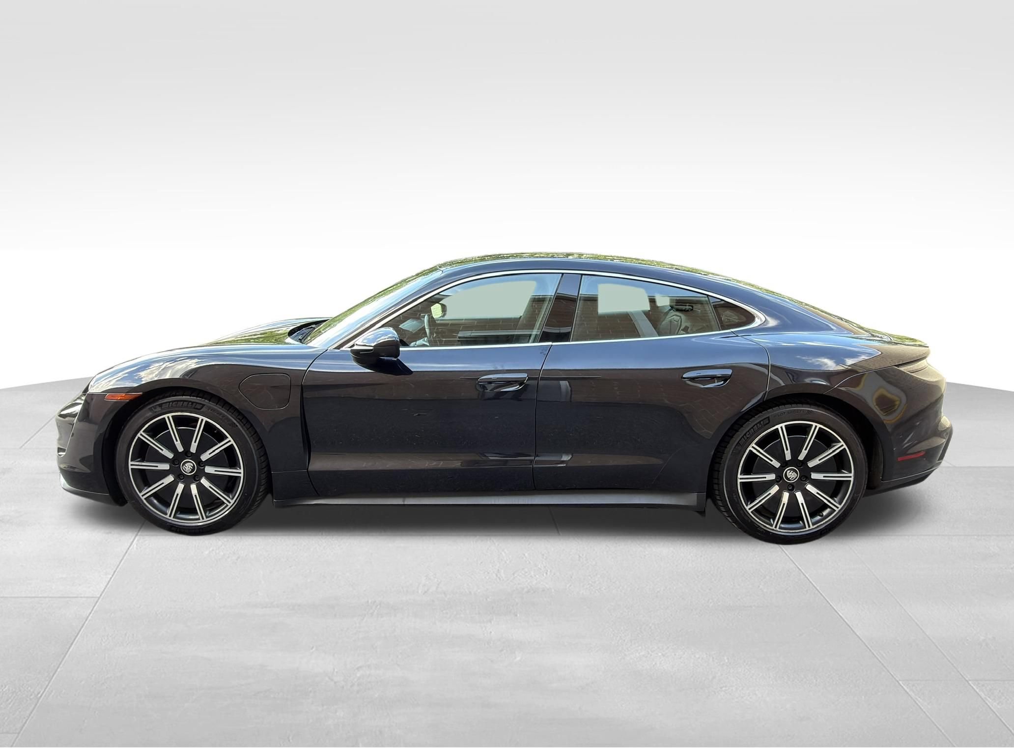 Used 2020 Porsche Taycan 4S AWD/4WD image 10