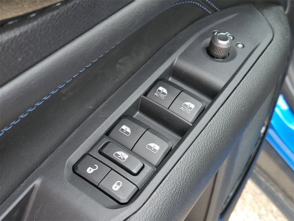 New 2026 Jeep Compass Latitude image 13