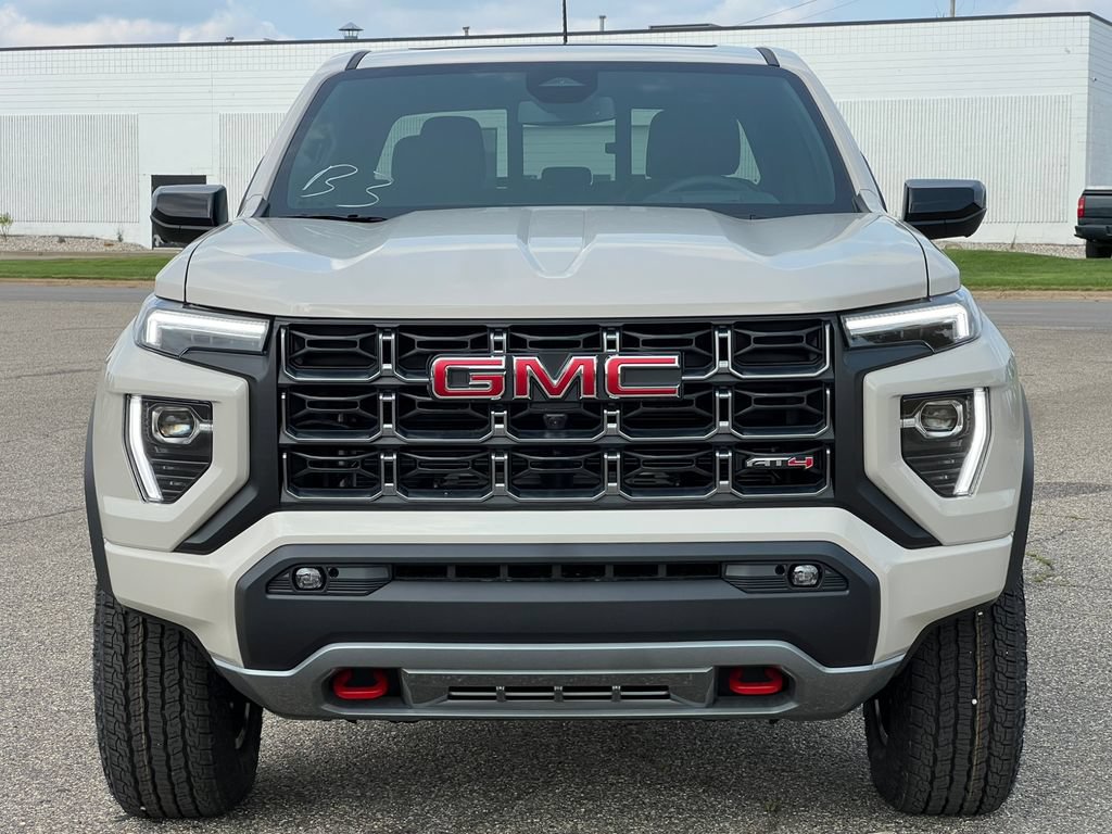 New 2026 GMC Canyon AT4 w/ Technology Plus Package AWD/4WD image 40