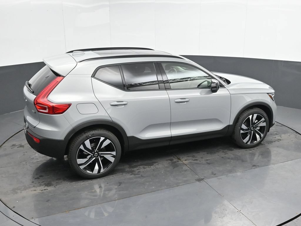 Used 2025 Volvo XC40 B5 Ultra w/ Climate Package AWD/4WD image 41