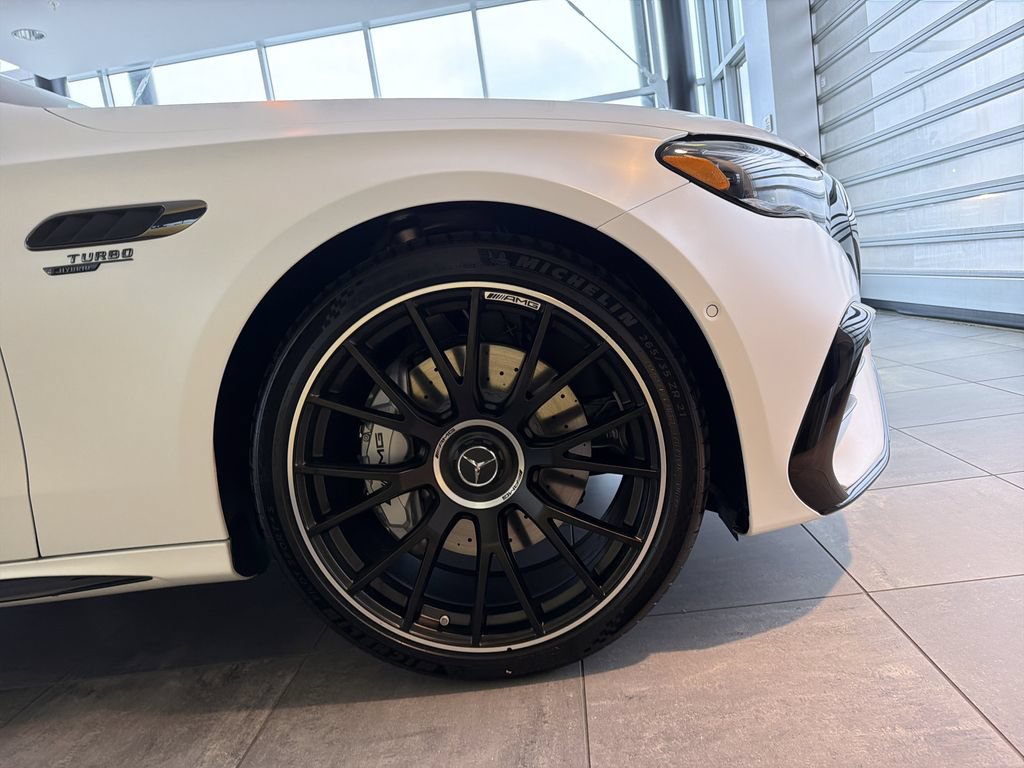 New 2026 Mercedes-Benz E 53 AMG e 4MATIC Sedan image 7