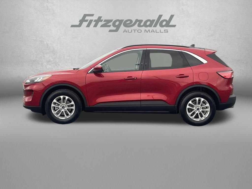 Used 2021 Ford Escape SE image 4