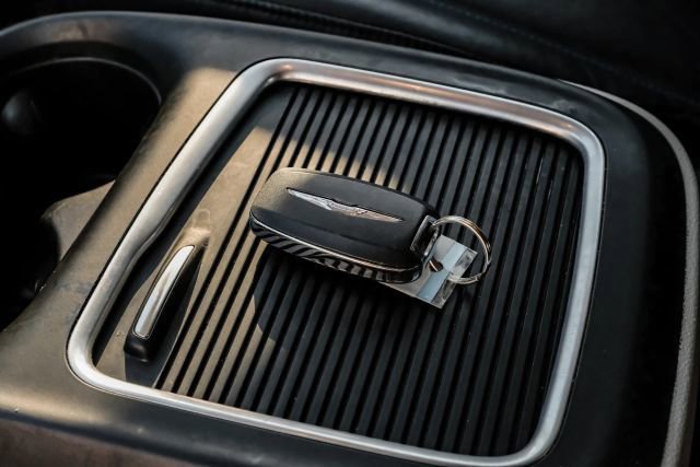 Used 2021 Chrysler Pacifica Touring-L image 61